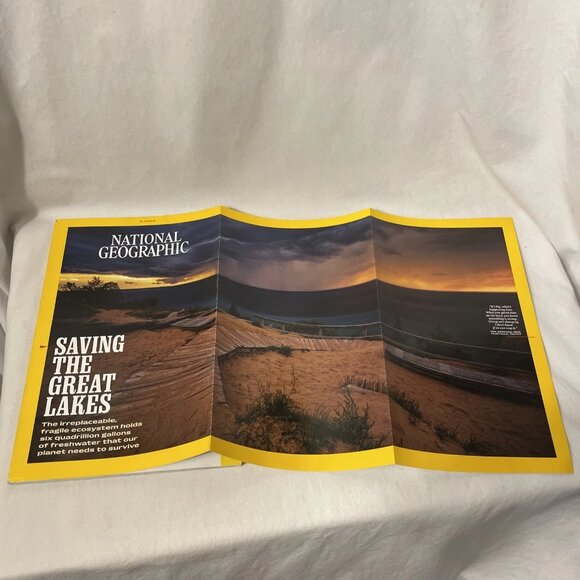 National Geographic December 2020 Saving The Great Lakes Language Of Lullabies - Picture 3 of 12
